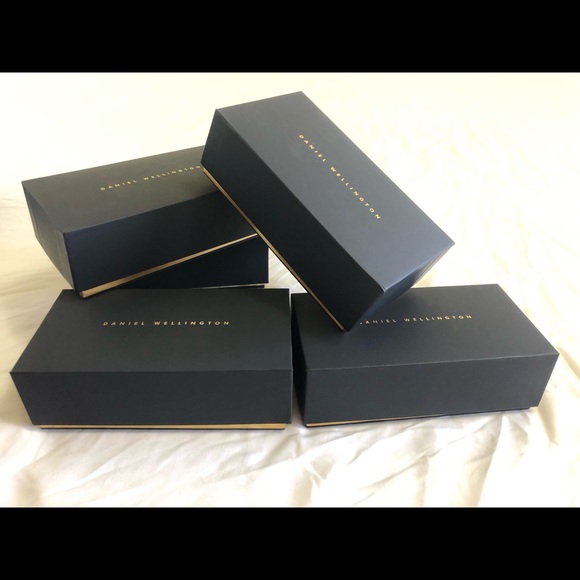 Daniel Wellington watch Brand New - Picture 3 of 3